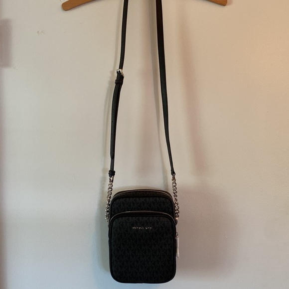 Michael Kors Crossbody Handbag - Picture 2 of 7